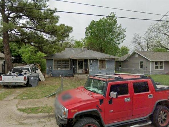 4110 Carl, Dallas Texas 75210