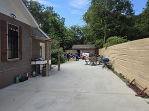 722  Atlanta Street , Fort Worth Texas 76104