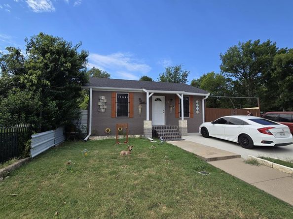 722  Atlanta Street , Fort Worth Texas 76104