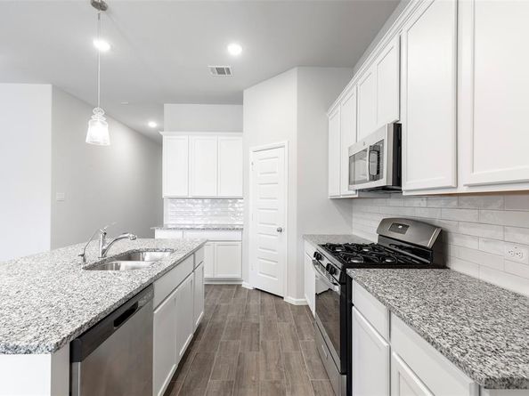 1417  Bellaire Street , Celina Texas 75009