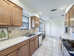 1716  Rosemeade Circle , Carrollton Texas 75007