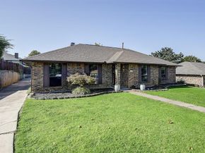 1716  Rosemeade Circle , Carrollton Texas 75007