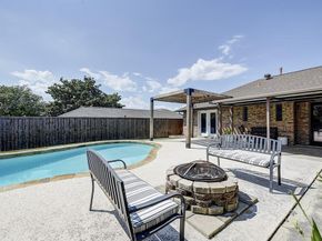 1716  Rosemeade Circle , Carrollton Texas 75007