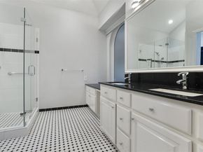 3342  Ricci Lane , Irving Texas 75062