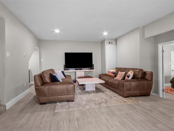 16  Bounty Road W, Benbrook Texas 76132