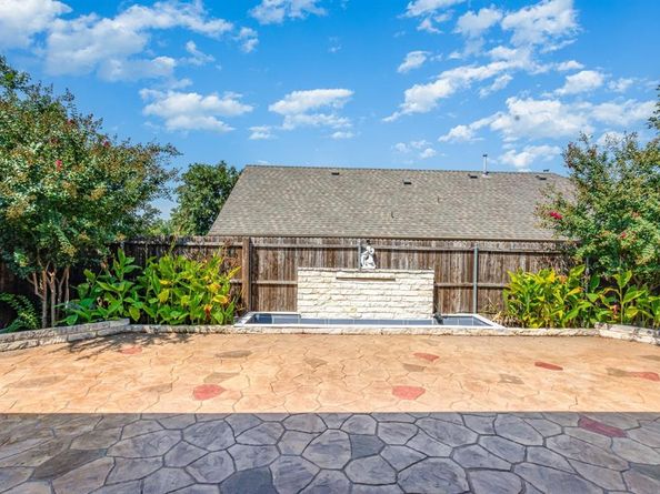 9904  Timberwolf  , McKinney Texas 75071