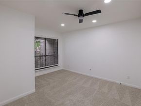 8545  Midpark Road  24, Dallas Texas 75240