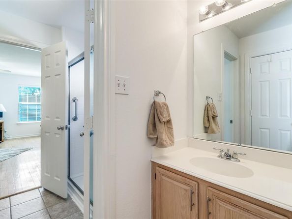 14819  Chancey Street , Addison Texas 75001