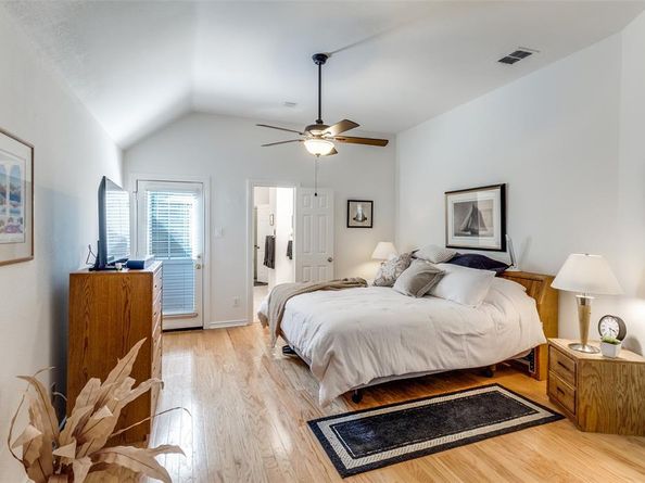14819  Chancey Street , Addison Texas 75001
