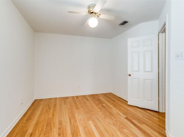 14819  Chancey Street , Addison Texas 75001