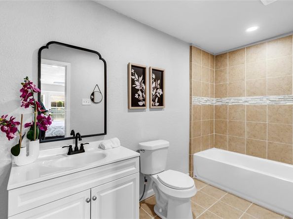 2416  Glacier Street , Irving Texas 75062