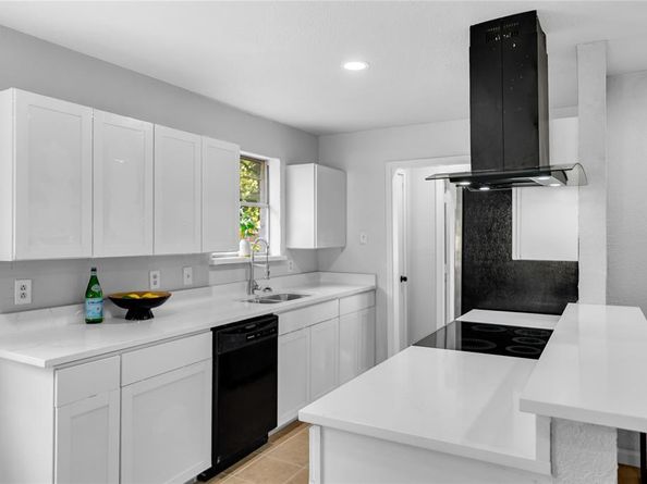 2416  Glacier Street , Irving Texas 75062