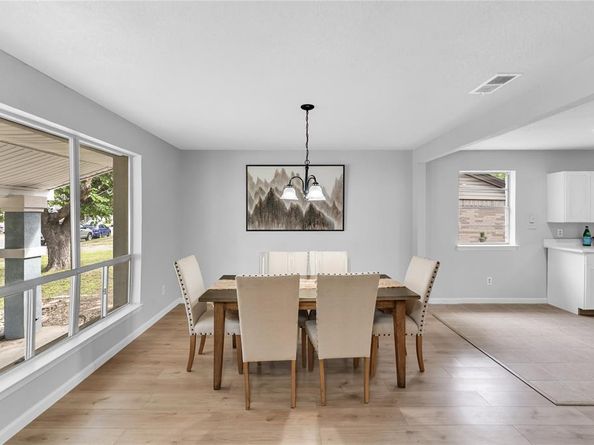 2416  Glacier Street , Irving Texas 75062