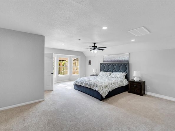 2416  Glacier Street , Irving Texas 75062