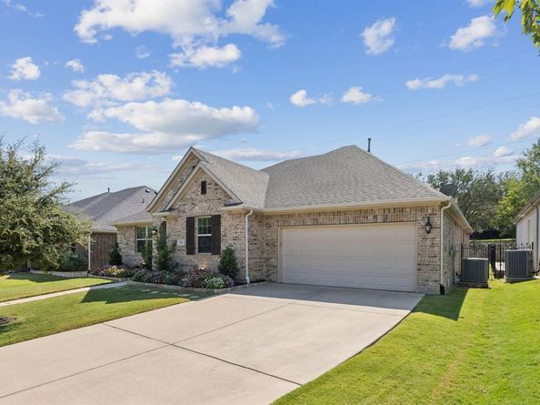 2829  Sandstone Drive , Hurst Texas 76054