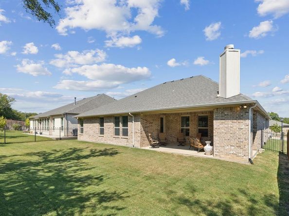 2829  Sandstone Drive , Hurst Texas 76054