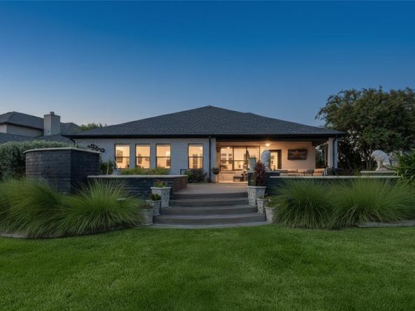 548  Trailrider Road , Fort Worth Texas 76114