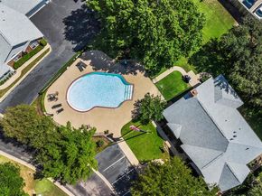 1023  Bridges Drive , Arlington Texas 76012