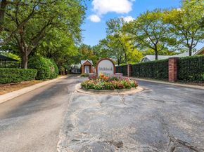 1023  Bridges Drive , Arlington Texas 76012