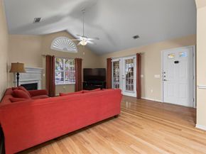 1023  Bridges Drive , Arlington Texas 76012