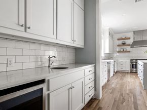 7233  Brennans Drive , Dallas Texas 75214
