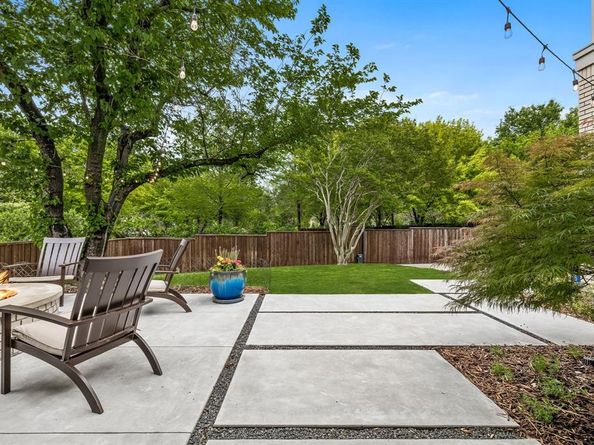 7233  Brennans Drive , Dallas Texas 75214