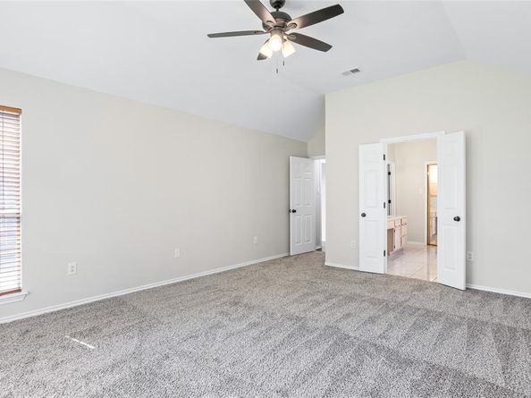 5424  Blue Water Lake Drive , Fort Worth Texas 76137