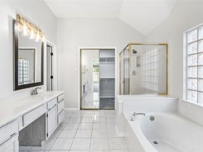 5424  Blue Water Lake Drive , Fort Worth Texas 76137