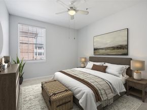2305  Worthington Street  322, Dallas Texas 75204