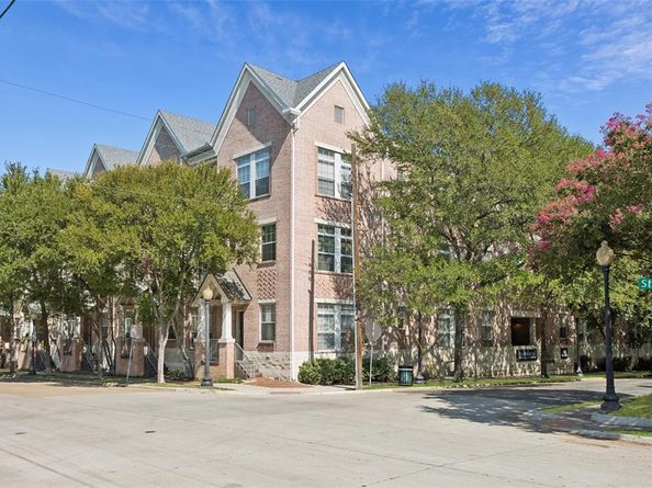 2305  Worthington Street  322, Dallas Texas 75204