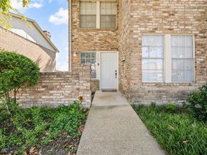 525  Towne House Lane , Richardson Texas 75081