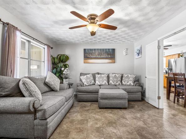 13806  Heartside Place , Farmers Branch Texas 75234