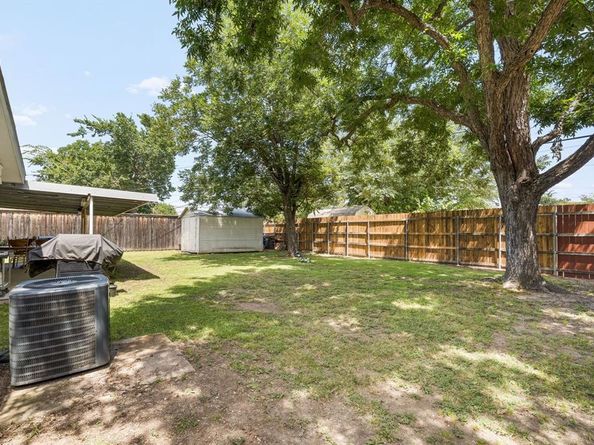 13806  Heartside Place , Farmers Branch Texas 75234