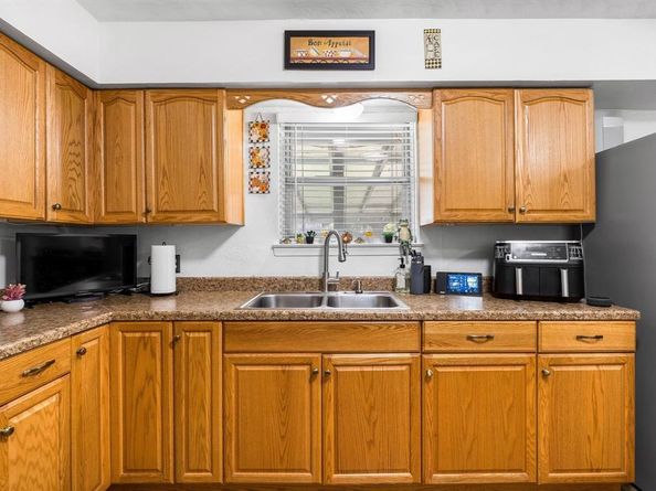 13806  Heartside Place , Farmers Branch Texas 75234