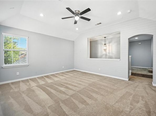1151  Central Way , Lantana Texas 76226