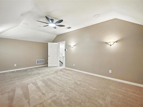 1151  Central Way , Lantana Texas 76226