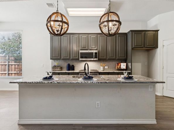 1600  Woodstream Lane Lane , Allen Texas 75002