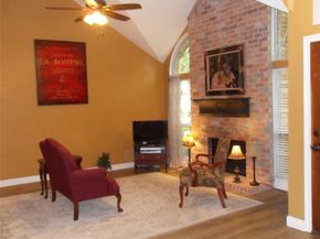 709  Reese Lane , Hurst Texas 76054