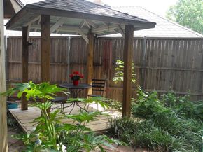 709  Reese Lane , Hurst Texas 76054