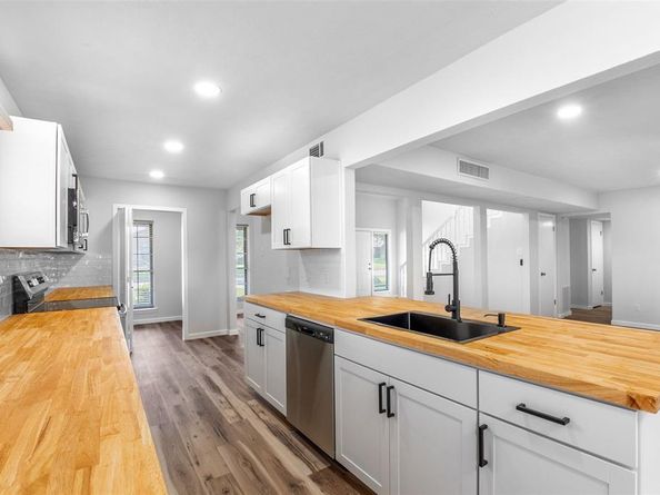 5230  Barcelona Drive , Garland Texas 75043