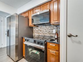 4859  Cedar Springs Road  146, Dallas Texas 75219