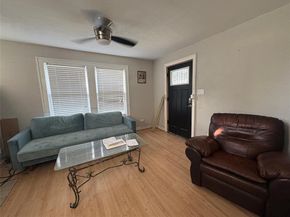 2700  Tanner Street , Dallas Texas 75215