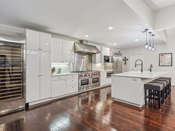 5709  Forest Lane , Dallas Texas 75230