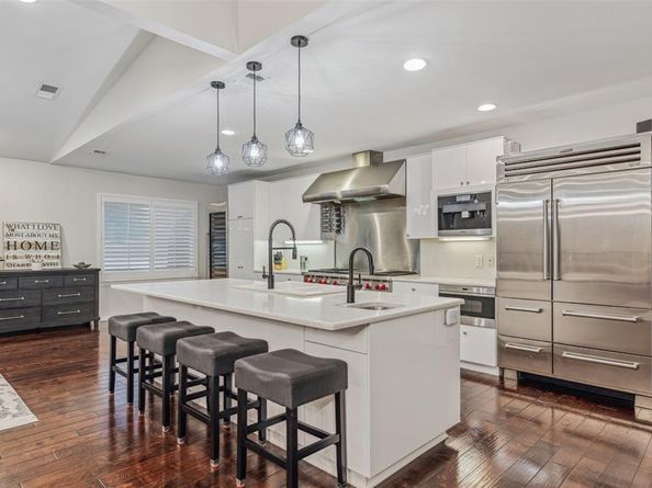 5709  Forest Lane , Dallas Texas 75230
