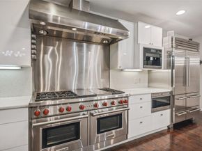 5709  Forest Lane , Dallas Texas 75230