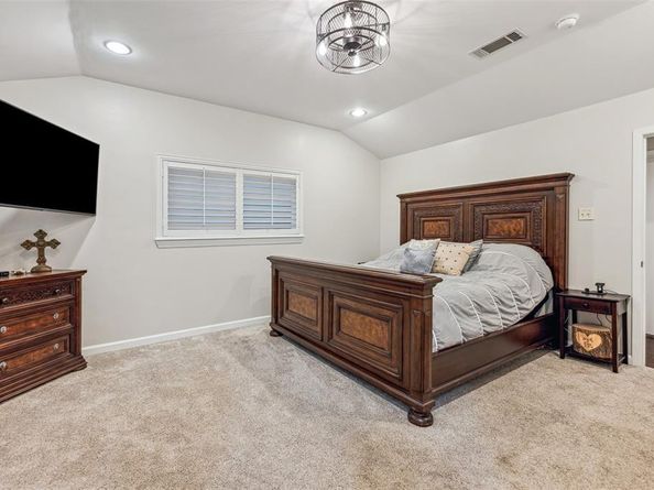 5709  Forest Lane , Dallas Texas 75230