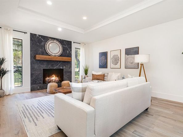 6402  Lakewood Boulevard , Dallas Texas 75214