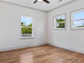 3708  Mcbroom Street , Dallas Texas 75212