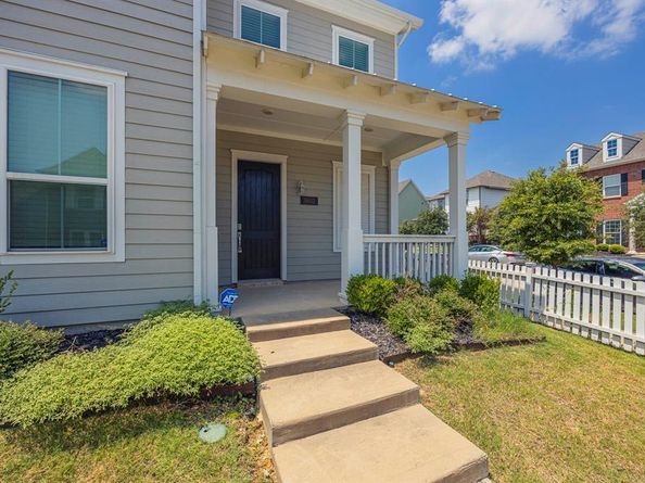 3602  Strasbourg Mews , Dallas Texas 75236