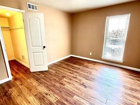900 S Weatherred Drive  900B, Richardson Texas 75080